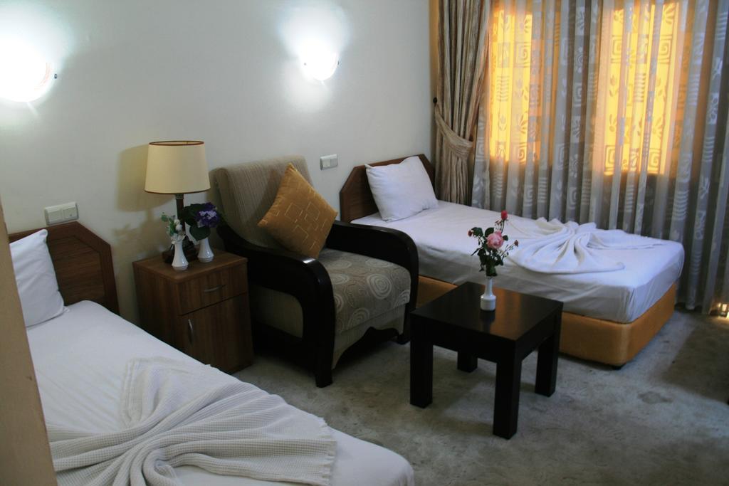 Kemer Uygulama Hotel Zimmer foto
