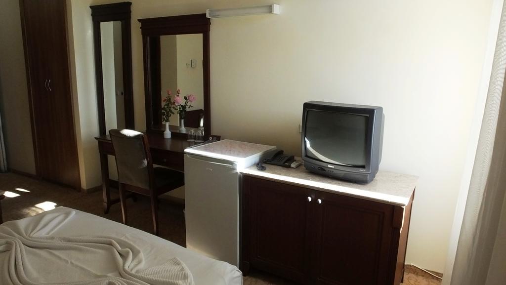 Kemer Uygulama Hotel Zimmer foto