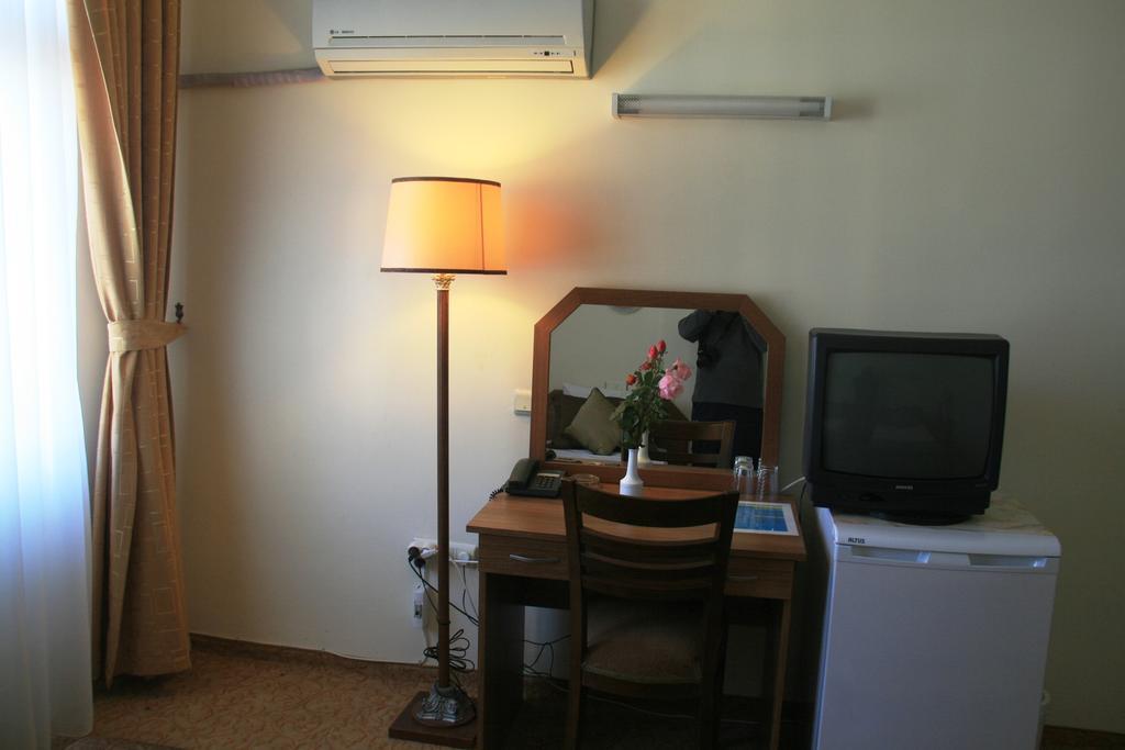 Kemer Uygulama Hotel Zimmer foto